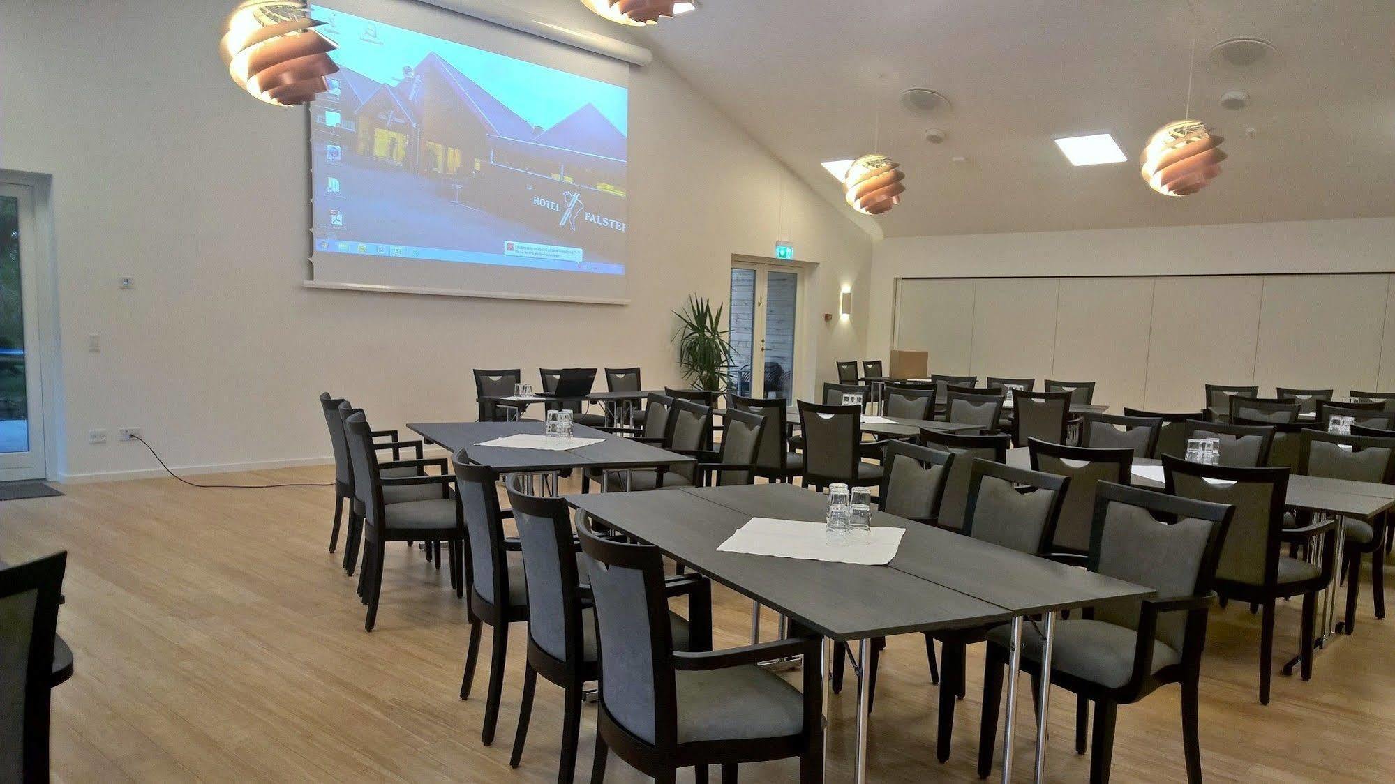 ניקובינג פלסטר Hotel Falster מראה חיצוני תמונה